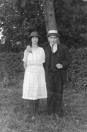 Bettje (Bep) Polak and Siegfried Samuel de Jong 800 pix.JPG