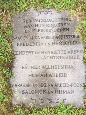 gedenkplaat.JPG