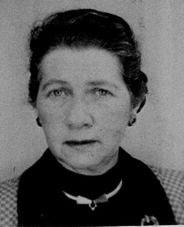 Gezina Komkommer-Klok  6-2-1898.JPG