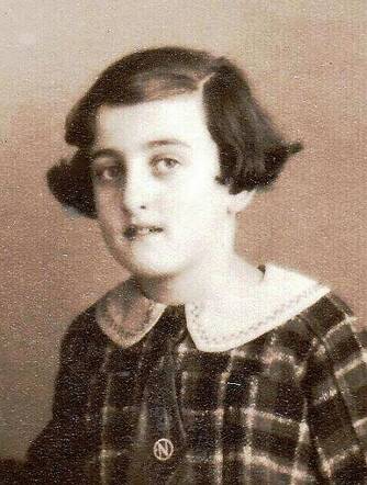 Anna Rachel Worms