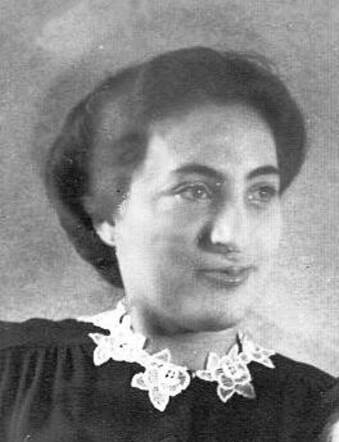 Eva Degen (±1939)