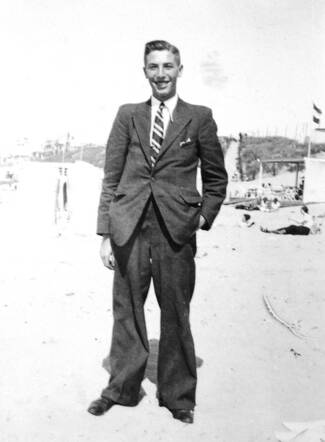 Louis Degen. Strand IJmuiden 1933/34 
