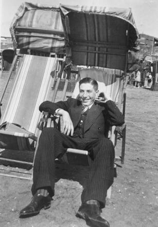 Louis Degen in Knokke 1938  