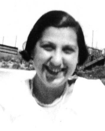 Rebecca (Beppie) Berger in IJmuiden 1933/34
