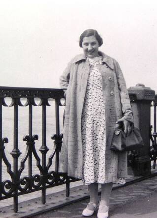 Rebecca Degen-Berger. Schelde  Antwerp 1938 