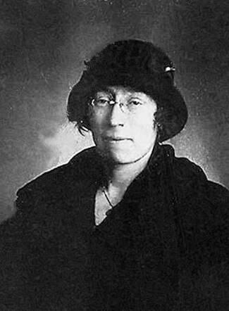 Saartje Degen  