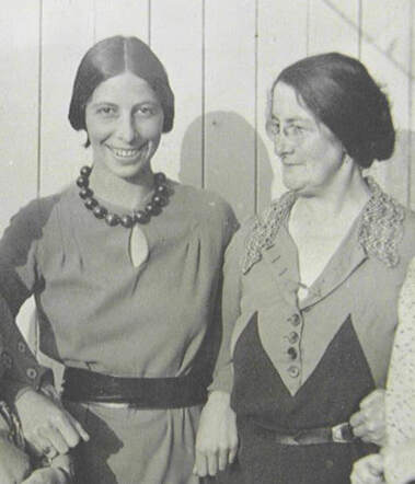 Rebecca (Riwka) Leiseroff en haar moeder Elka Leiseroff-Herzberg