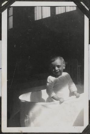 Arie Gedaljo Bluhm in de Crèche, omstreeks 1930