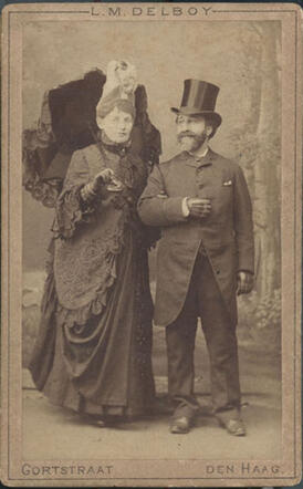 Tobias Salomon Levisson and his spouse Rozette Lob, about 1900