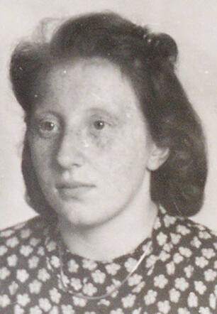 Berta Chaja Englard