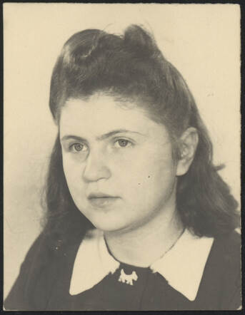 Lena Berkowics