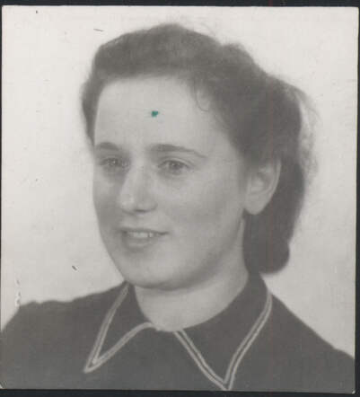 Rozet Sara Pels