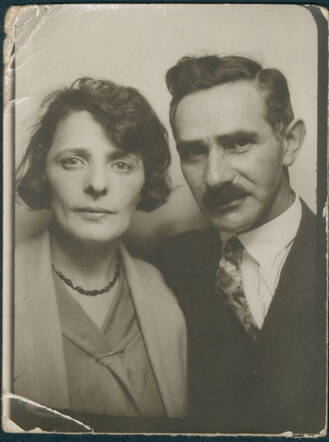 Hartog de Groot and Klaartje de Groot-Vischjager, about 1920-1930