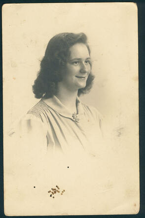 Branca Philips, about 1940