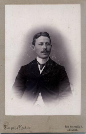 Leefman Leo Leefmans1910 [en]