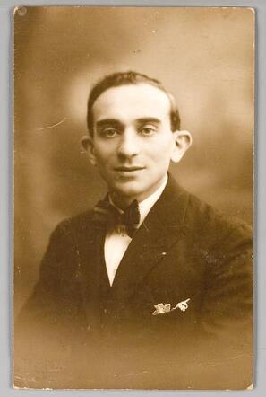 Abraham Gobes, 1923