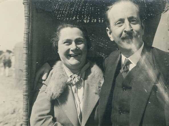 Abraham Teixeira de Mattos and Louise Teixeira de Mattos-Gompes