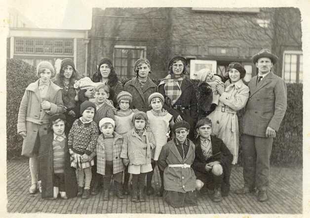 Acathan and his family