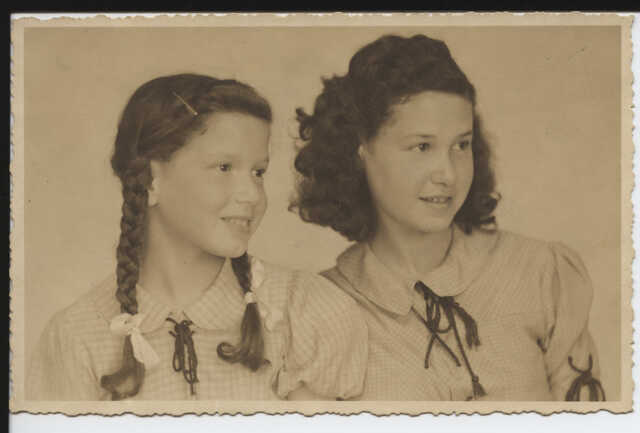 Henny Henriette (left) and Lotte Adler
