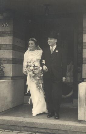 Alexander Schöndorff en Theadora Meijers (en)