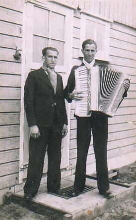 Appie Bluhm (rechts)