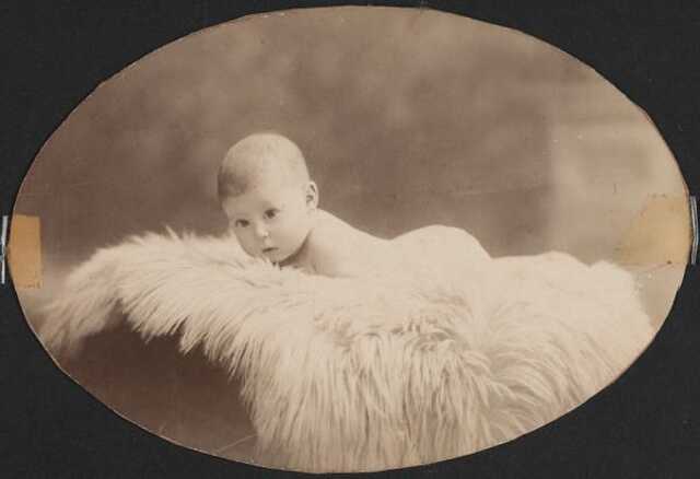 Babyfoto van Liesje van Praag