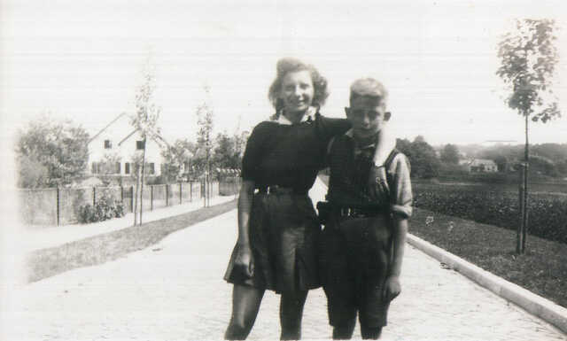Edith Barchasch with her cousin Horst Kalmann