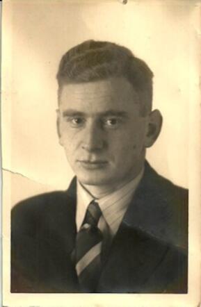 Bernard Cohen 