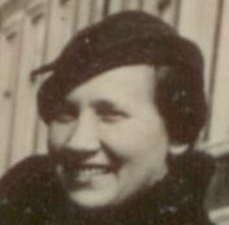 Bertha Halper-Schulster (cutting)