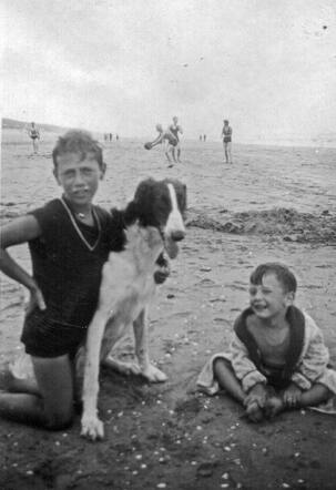 Samuel Brilleslijper on the right) with his brother Machiel (Michel)