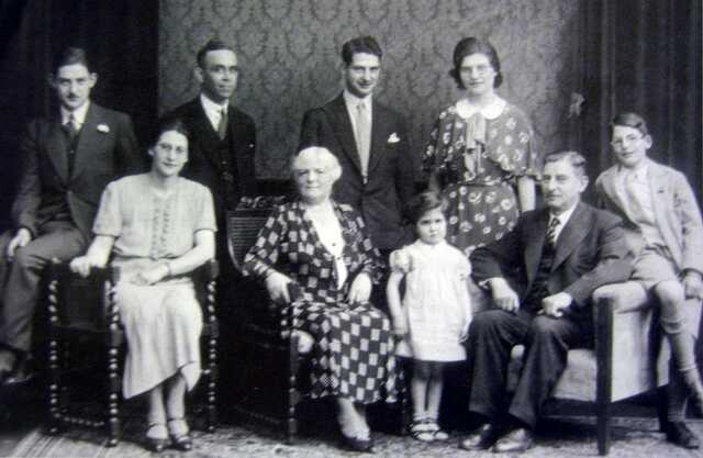 De familie Van Esso, 1935