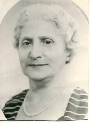 Clara Simons Van Gelderen