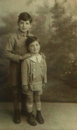 Max Louis Crost with his older brother Eduard (Eddy) Crost