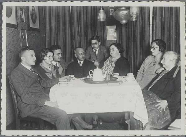 De Laay and his family