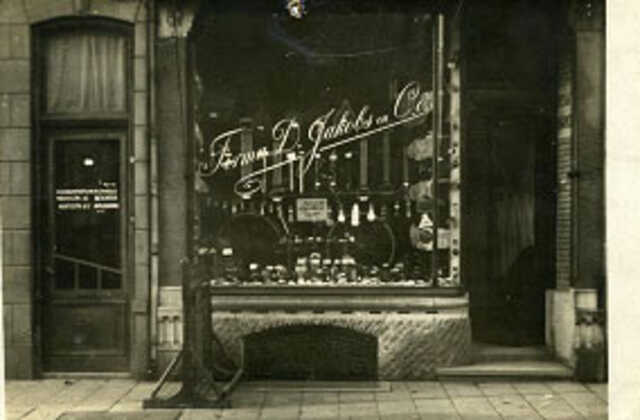 De winkel van Daniël Jakobs in de Nieuwe Haven in Zwolle