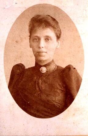 Debora Aletrino-Praeger