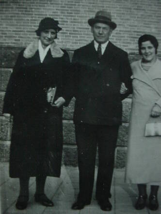 Henriette, Leopold en Bloeme Pop