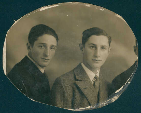 Eduard del Canho (links) en Hartog del Canho
