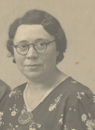 Elisabeth Waaker-Drukker (cutting)