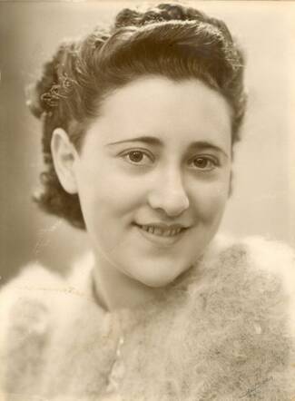 Eliza de Vries