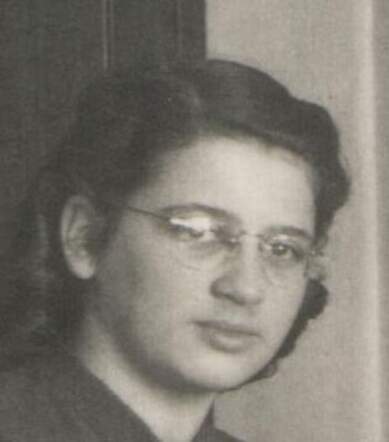 Annechiena Hendrika [Anneke] van Esso (cutting)