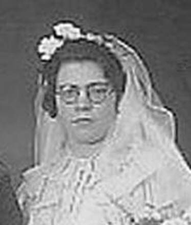 Esther de Leeuwe-Denneboom