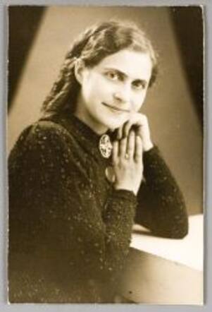 Esther (Elsje) Nunes Nabarro, 1932