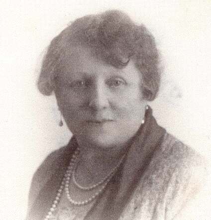 Esther Warradijn-Roeg