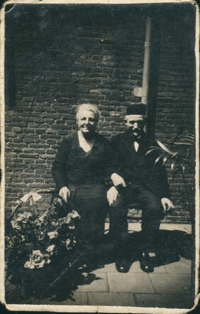 Rubertus van Zuiden and Heintje Lea van Zuiden-de Jongh