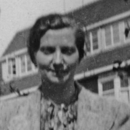 Flora Leontina Blok