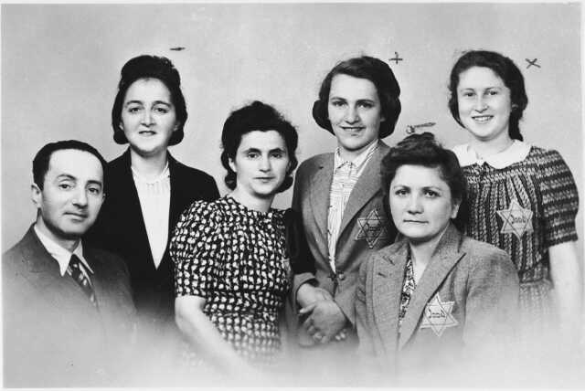 Zes Pools/Duitse vluchtelingen in Gouda, 1942