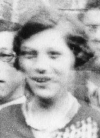Gelle Valk-Hoogstraal in 1937
