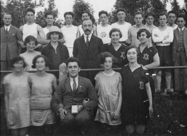 Gymnastiek- en Atletiekvereniging Ivria uit Groningen, 1920
