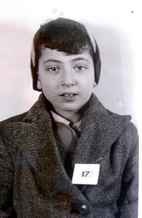 Lothar Halpern, photographed just after he arrived in the Netherlands